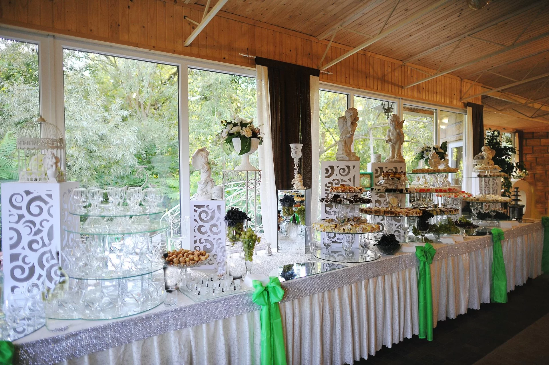 Vegetarian and Vegan Catering: A Complete Guide